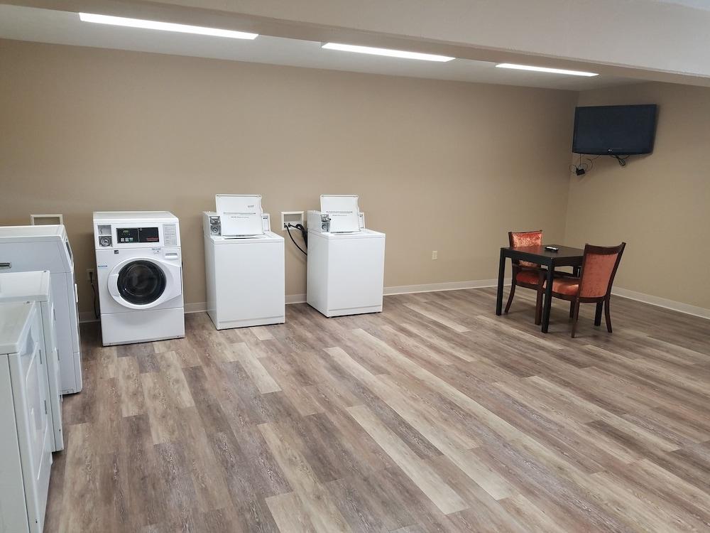 North Platte Inn And Suites Екстер'єр фото