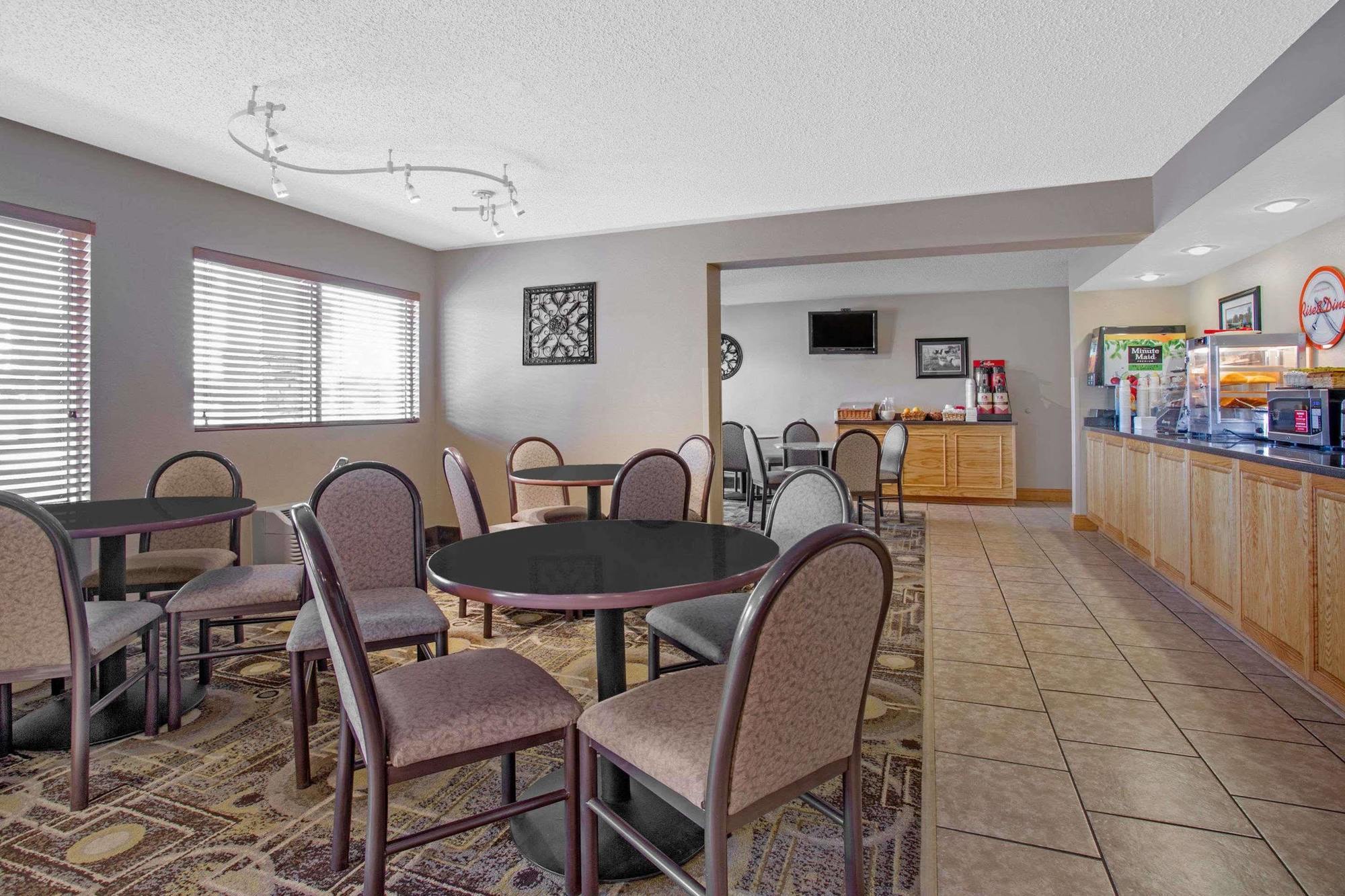 North Platte Inn And Suites Екстер'єр фото