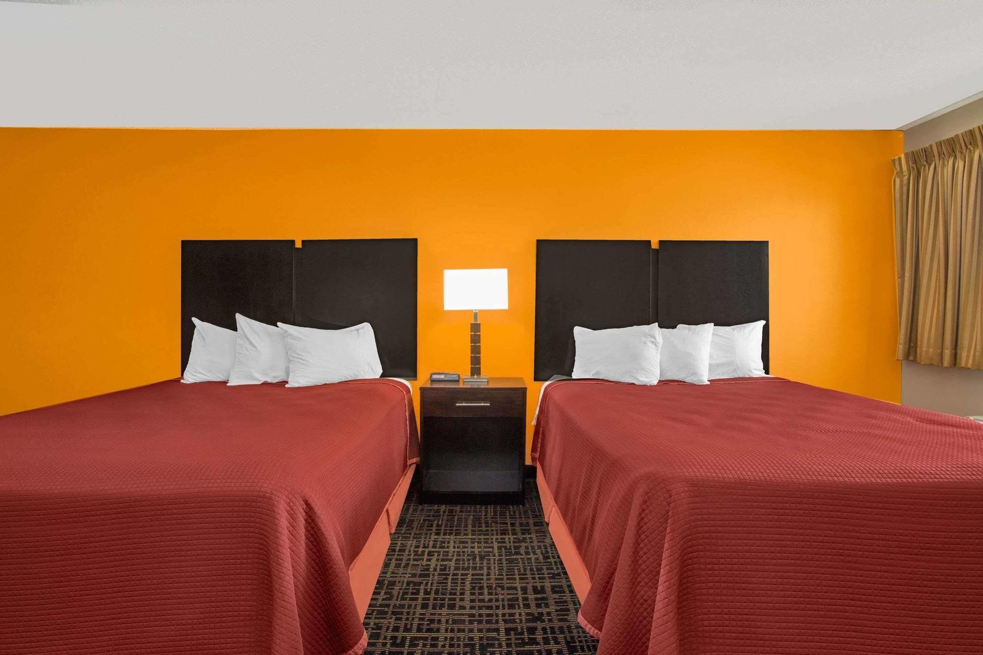 North Platte Inn And Suites Екстер'єр фото